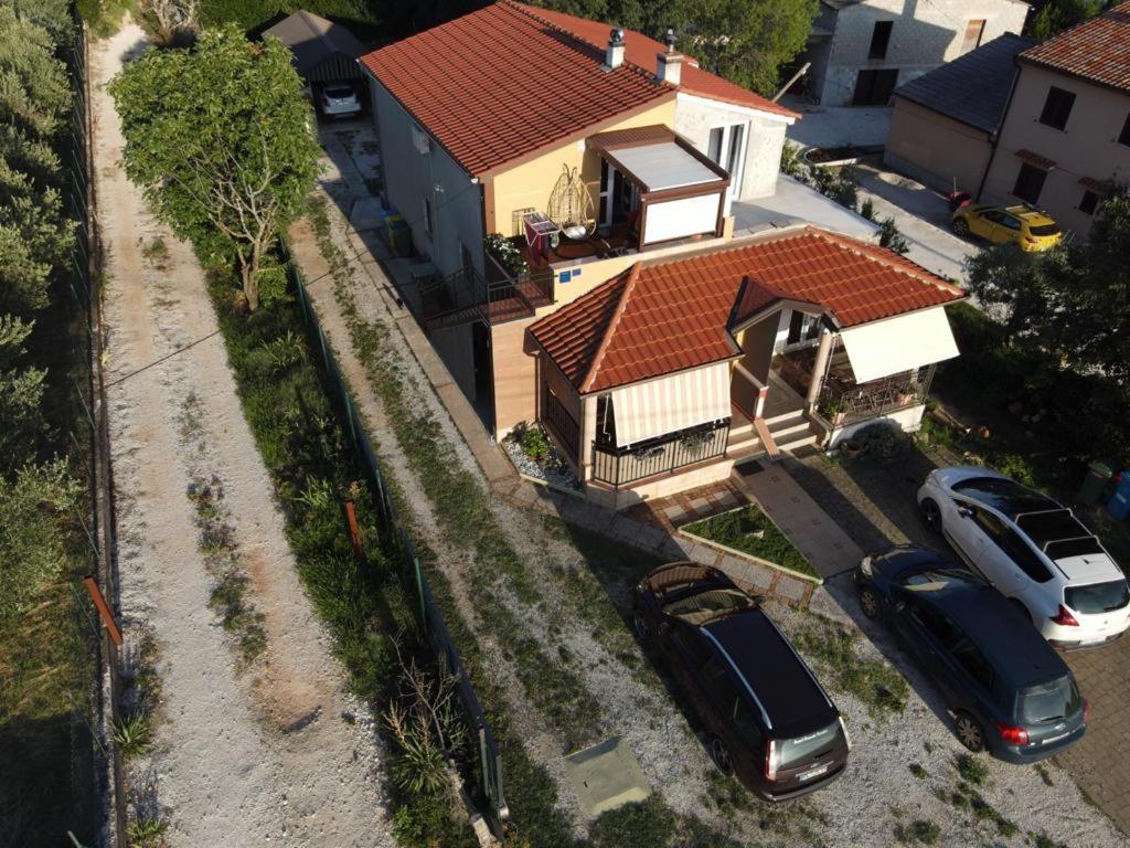 Appartamento Magnavisum Kaštelir Esterno foto